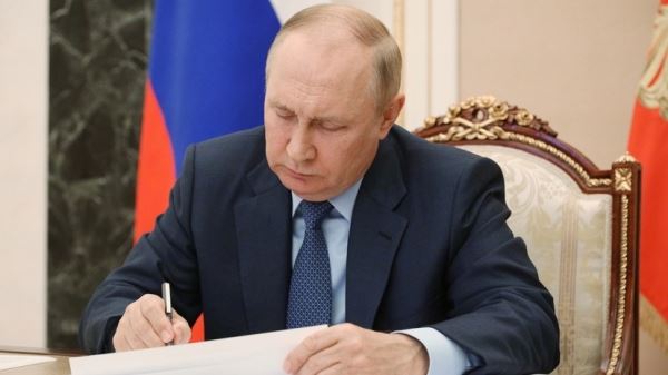 Цифровизация воинского учёта: Путин подписал закон о едином реестре военнообязанных