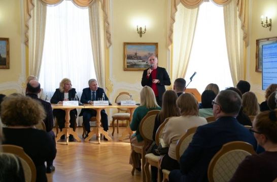 В Петербурге обсудили развитие направления госпитальной педагогики