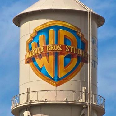 Warner Bros отмечает столетний юбилей